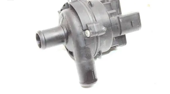 Infiniti Q30 Electric auxiliary coolant/water pump A2118350364