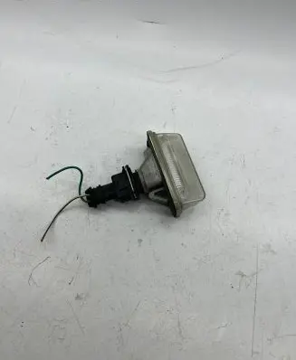 Toyota Avensis T250 Number plate light 001479 10555