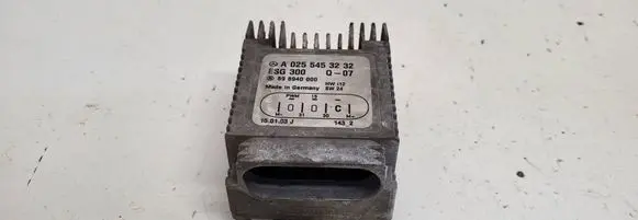 Mercedes-Benz A W168 Coolant fan relay A0255453232 898940000 ESG300
