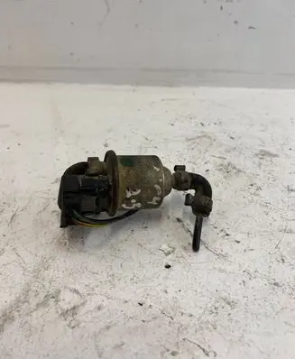 Audi A6 S6 C4 4A Valve vacuum 034906283