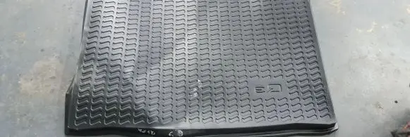 Audi Q3 F3 Tool set 83A012109F