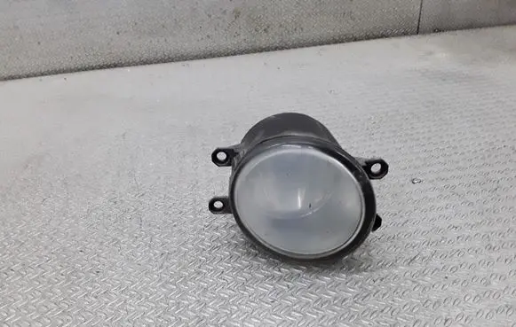 Toyota Avensis T250 Front fog light 812100D041