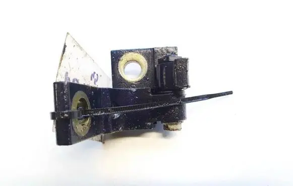 Fiat Croma Front door upper hinge