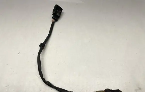 Audi A3 S3 8V Lambda probe sensor 06K906262 0258027075