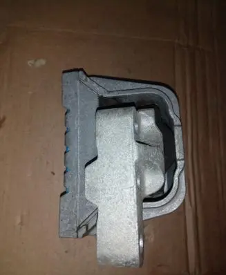 Skoda Superb B6 (3T) Engine mount bracket 1K0199262