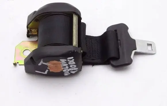 Renault Twingo III Rear seatbelt