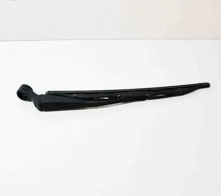 Rear wiper blade arm