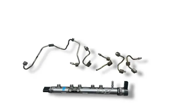 Toyota Avensis T270 Fuel main line pipe 851416601 8514166