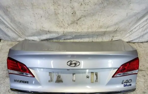 Hyundai i40 Tailgate/trunk/boot lid
