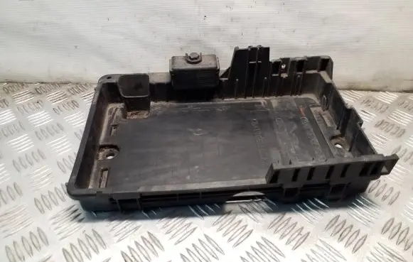 Opel Meriva B Battery tray 13312808
