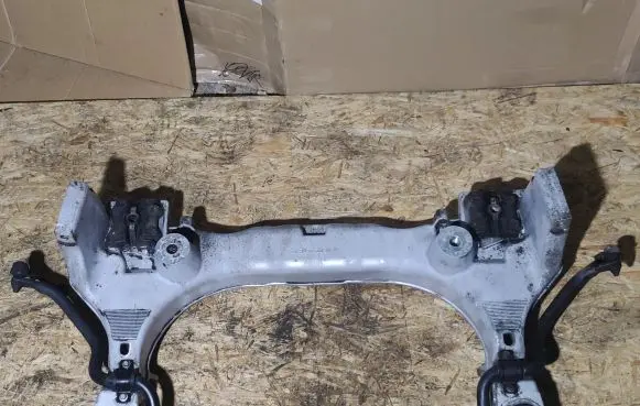 Jaguar XK8 - XKR Front subframe MJA2232AE