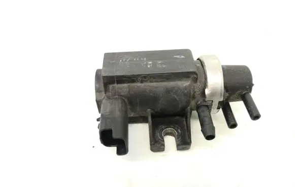Volkswagen Golf I Turbo solenoid valve 4M5Q9E882AA 70051800