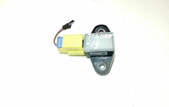 Volkswagen Tiguan Airbag deployment crash/impact sensor 8K0973323T