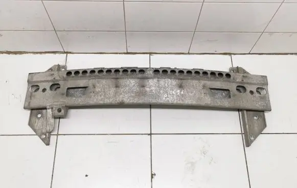 Mini One - Cooper R50 - 53 Front bumper cross member Ch5385