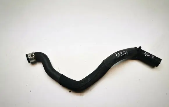 Mercedes-Benz C W204 Engine coolant pipe/hose A2045010982