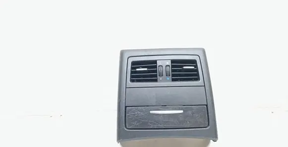 BMW 3 E90 E91 Rear air vent grill 7118049 51167118049