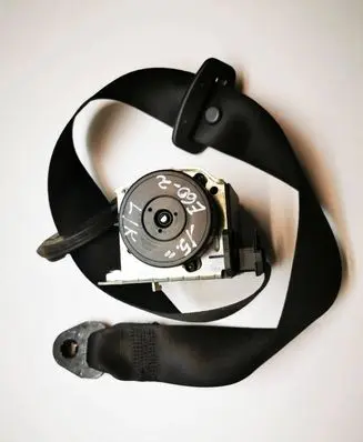 BMW 5 E60 E61 Front seatbelt 601629800D