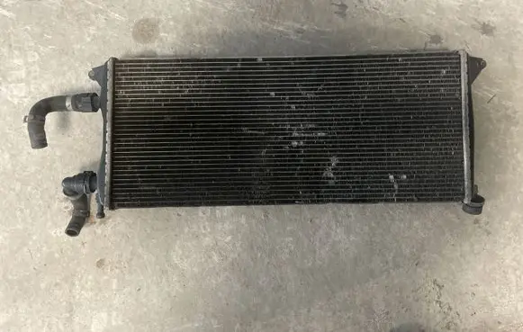 Mercedes-Benz GL X166 Coolant radiator A0995001403