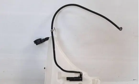 BMW 2 F22 F23 Windshield washer fluid reservoir/tank 