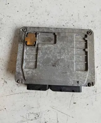 Volkswagen Polo Engine control unit/module 03D906033F