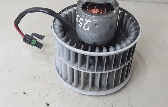 Renault Espace III Heater fan/blower 0130063506