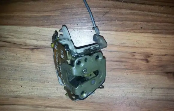 Nissan Micra Front door lock