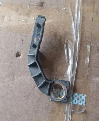 Mercedes-Benz E W212 Other engine bay part A2125400340