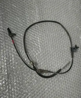 Hyundai Santa Fe ABS brake wheel speed sensor 58940s1010