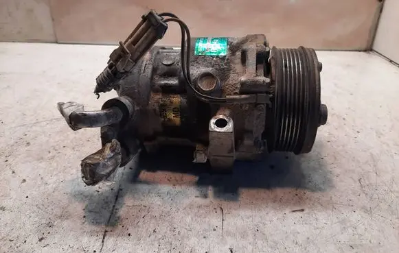 Opel Zafira A Air conditioning (A/C) compressor (pump) 90559843 SD6V12 382840594