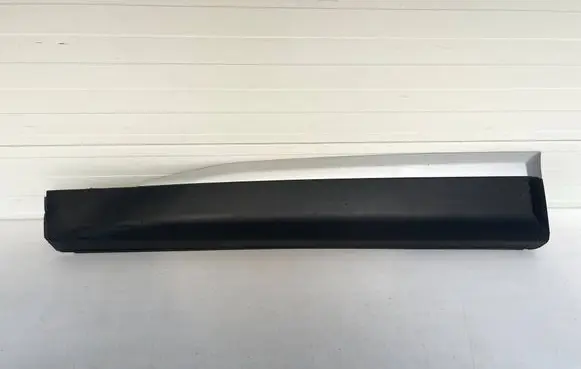 Peugeot 2008 II Front door trim (molding) 9837637180