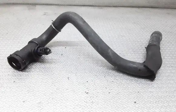 Audi A2 Engine coolant pipe/hose 8Z0121049H