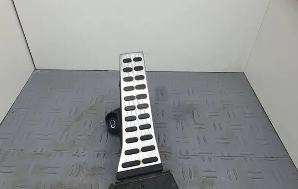 KIA Sportage Accelerator throttle pedal C5130