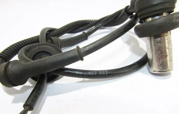 Volkswagen PASSAT B5 ABS brake wheel speed sensor 8D0927803