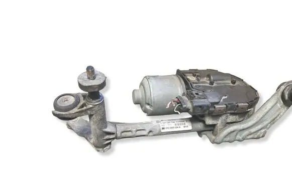 Seat Leon (1P) Front wiper linkage and motor 1P0955120 1P0955024A