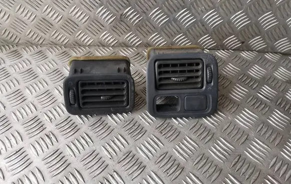 Honda Civic Dashboard side air vent grill/cover trim 