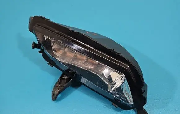 Opel Astra K Front fog light 662588537 IMPRK1530709