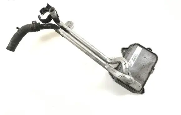 Volkswagen Eos Oil filter mounting bracket 03C117021E 03C121050G