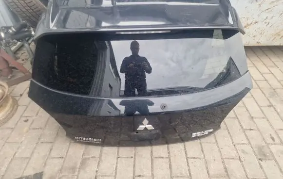 Mitsubishi Space Star Tailgate/trunk/boot lid