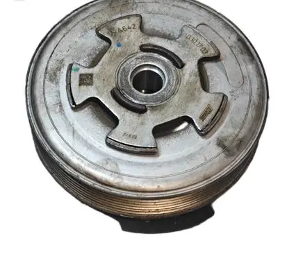 Mercedes-Benz E W212 Crankshaft pulley A6420301703