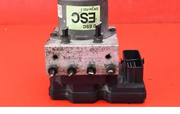 Hyundai i30 ABS Pump 2L589-20600