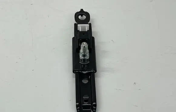 Toyota C-HR I Seat belt adjustment rail F515003 165247 180115