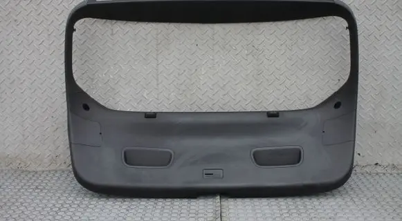 KIA Ceed Tailgate/boot lid cover trim 