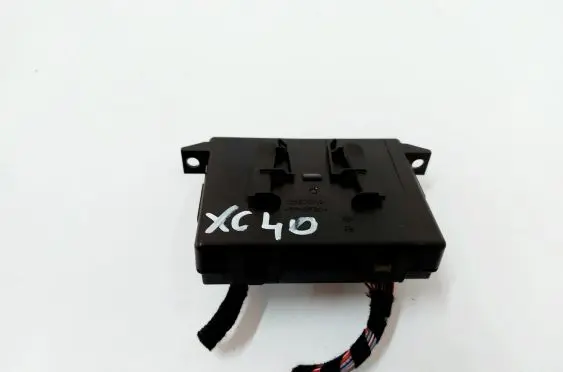 Volvo XC40 Air conditioning/heating control unit 31663963