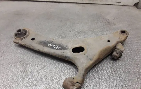 Subaru Forester SH Front lower control arm/wishbone 