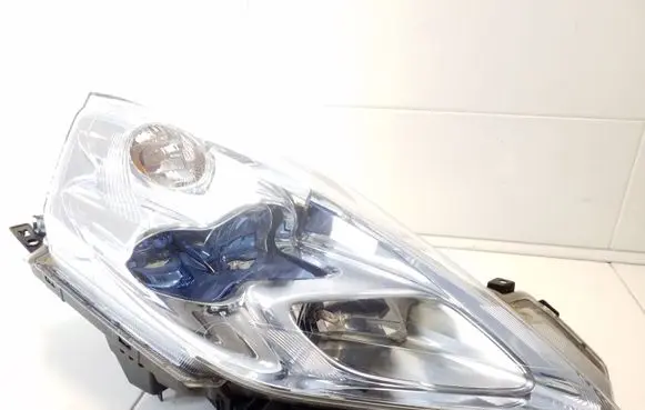 Nissan Leaf I (ZE0) Headlight/headlamp ICHIKOH1846
