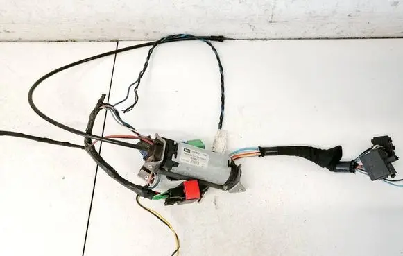 Citroen C5 Seat adjustment motor 9470058C 404829