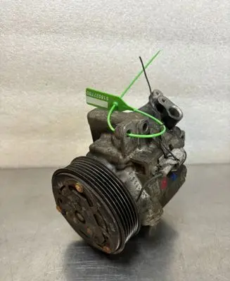 Peugeot 107 Air conditioning (A/C) compressor (pump) 88310-0H010-G