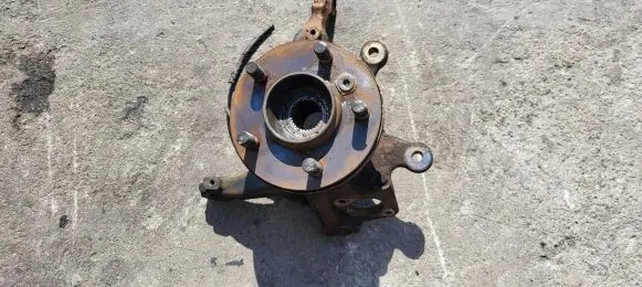 Land Rover Range Rover L322 Front wheel hub 