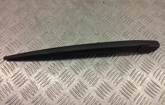 Opel Mokka X Rear wiper blade arm 80003217