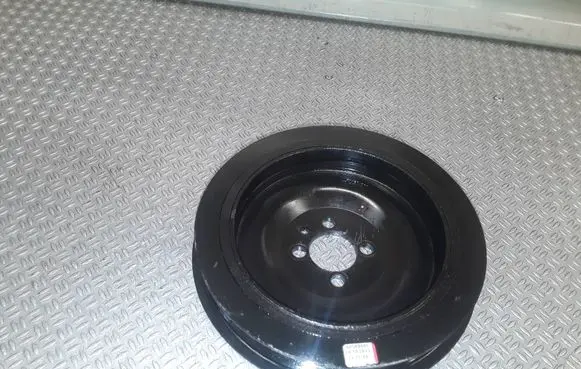 Opel Insignia A Crankshaft pulley 55563401